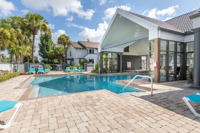 Building Photo - 2791 N Poinciana Blvd
