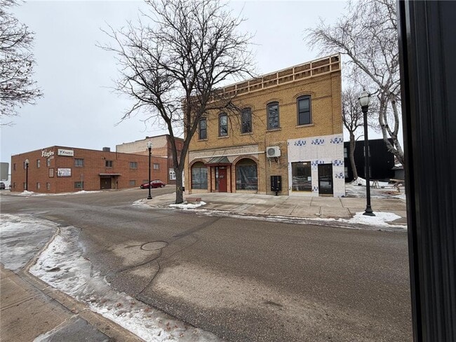 Building Photo - 542 Benson Ave SW