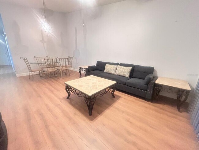 Building Photo - 8825 Grand Palms Cir