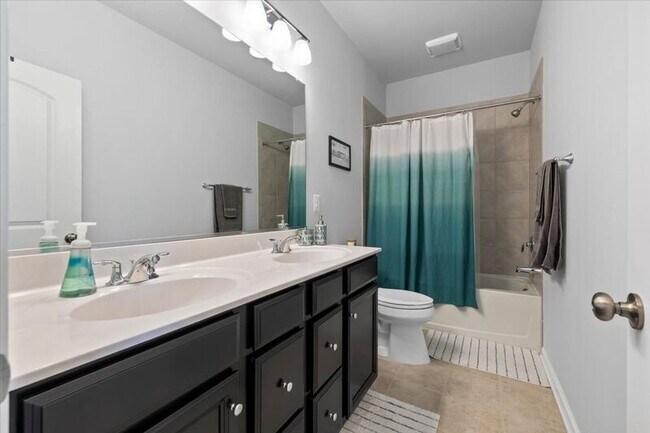 Building Photo - 4641 Wistar Creek Dr