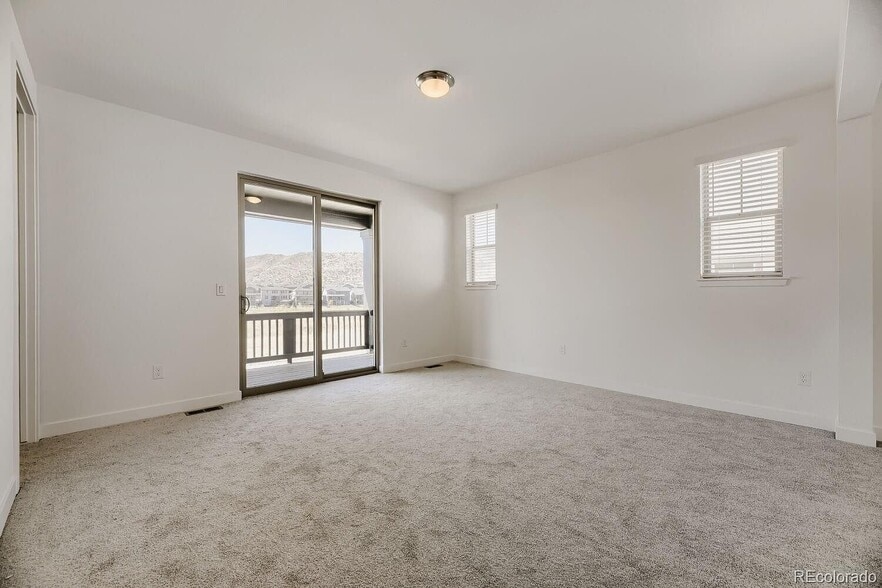 Building Photo - 15402 W Dequesne Ave