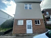 Building Photo - 704 Hazle St
