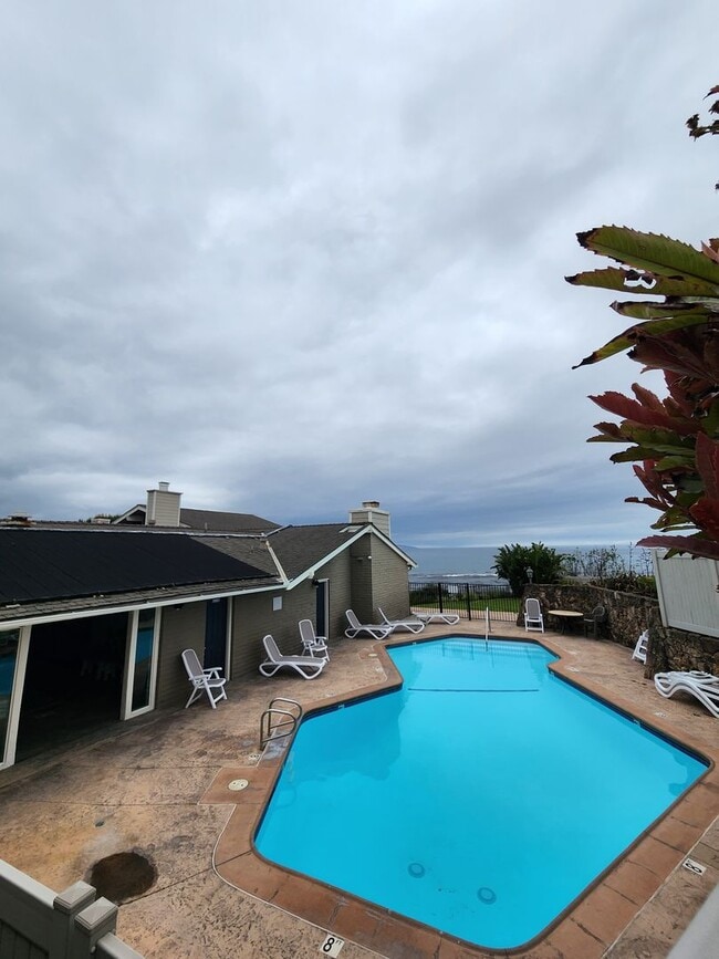 Building Photo - Adorable Shell Beach Home in Gorgeous Ocean View Community- Tons of Amenities!
