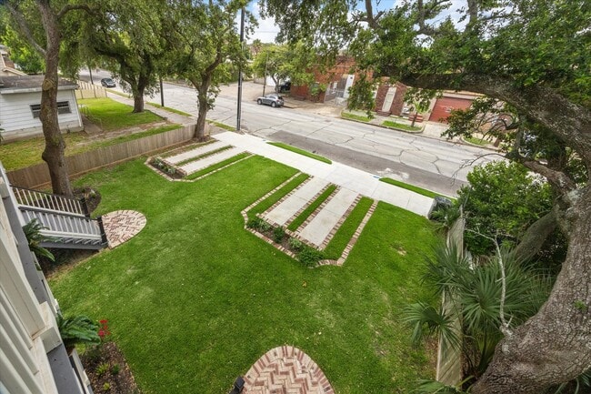 Building Photo - 1514 31st St