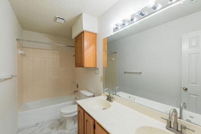 Building Photo - 2605 Buckeye Trail