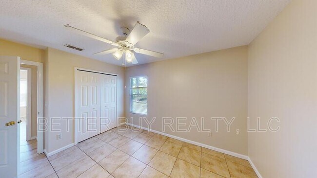 Building Photo - 16 Seaton Valley Path