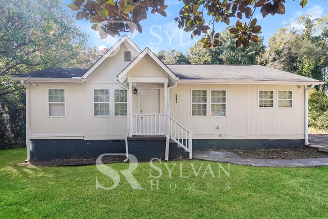 Primary Photo - The living is easy in this 3 bedroom, 2 bathroom home