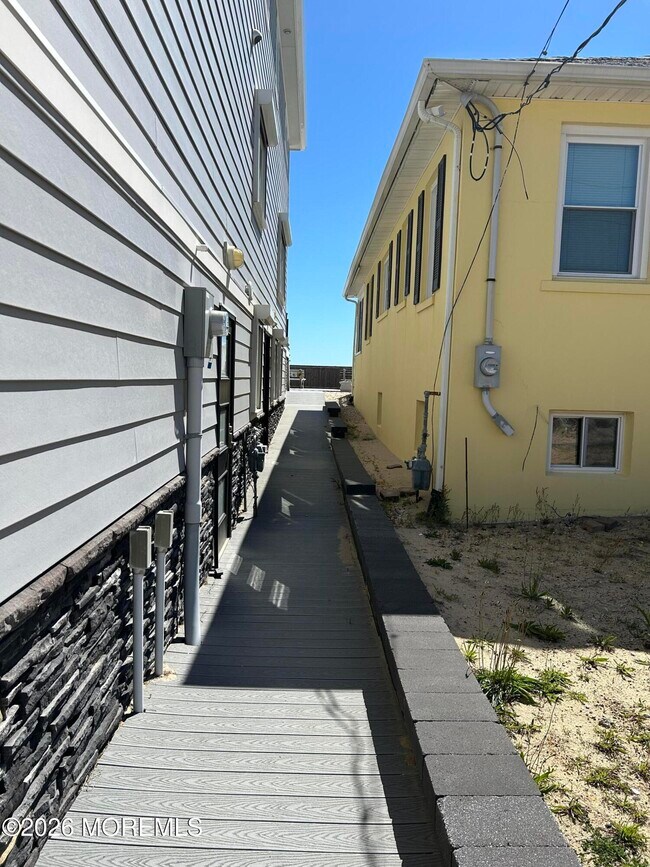 Building Photo - 4 Pilgrim Pathway