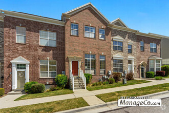 Building Photo - Beautiful Draper Townhome