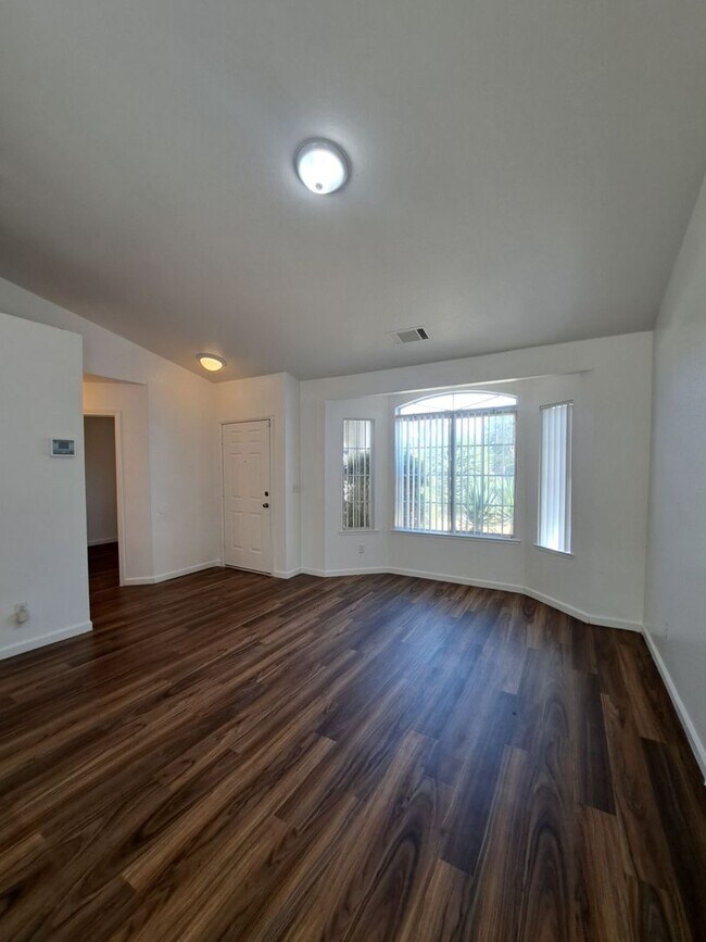 Building Photo - Move-In Special: Rent Reduced + $500 Savings on Month One! Single Level 3BR Home w/ Backyard Read...