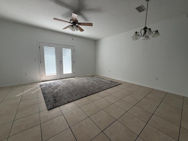 Building Photo - 2190 Monument Rd