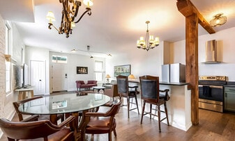 Living Room - The Billy Goat