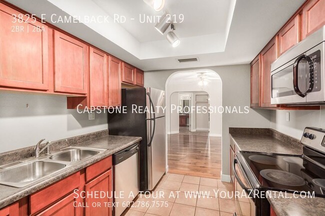 Primary Photo - 3825 E Camelback Rd
