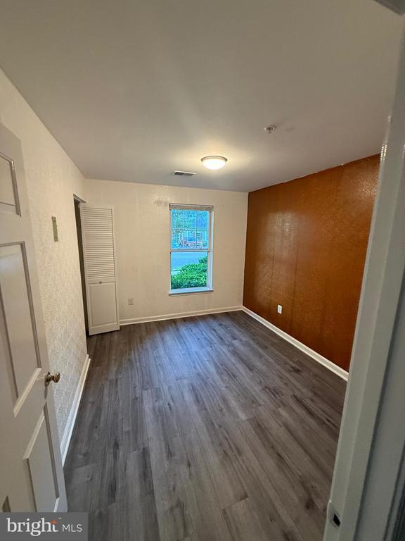 Building Photo - 7530 Coxton Ct