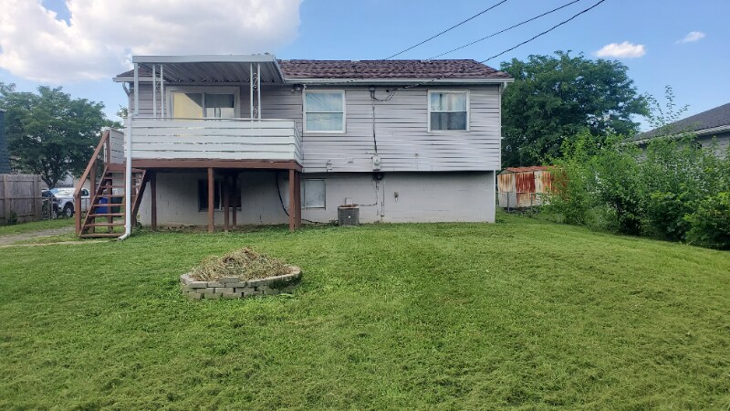 Building Photo - 977 Kyle Ave