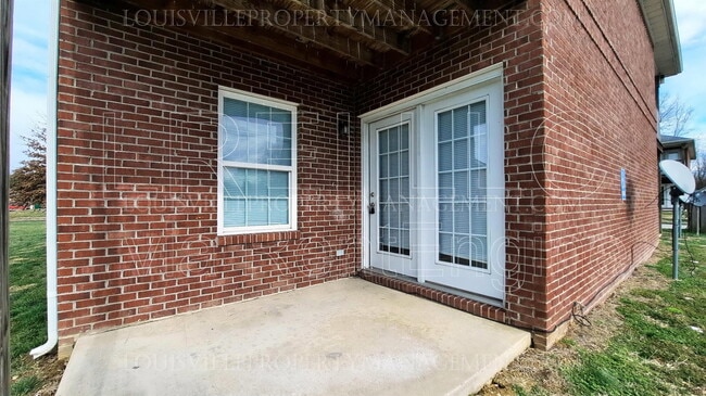 Building Photo - 304 Keeneland Dr