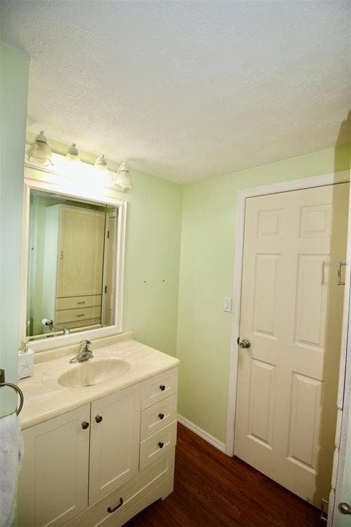 Building Photo - 10992 Poplar St NE