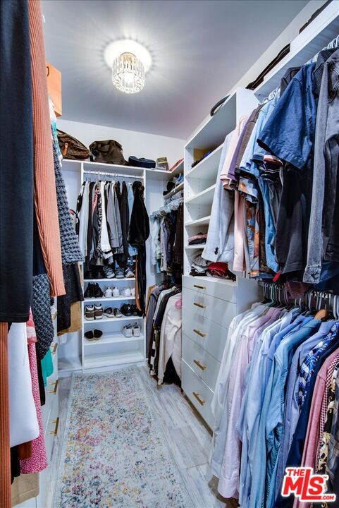 Building Photo - 1909 Pelham Ave