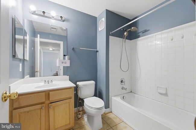 Building Photo - 2454 Curie Ct