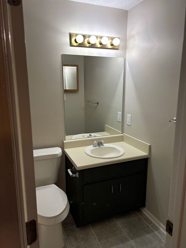 Building Photo - !!!WARNING: AVOID SCAMS CONFIRM RENTAL AT ...