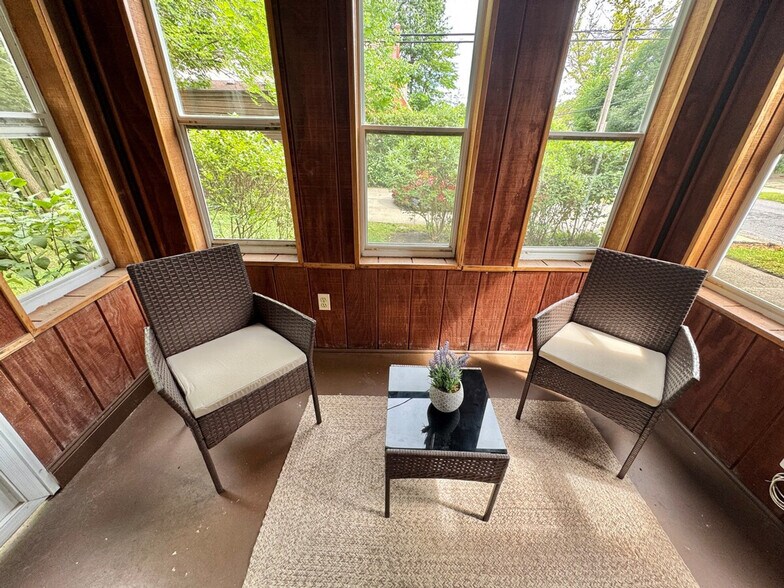 Building Photo - 3649 Berkeley Rd