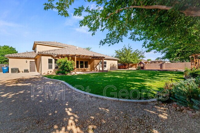 Building Photo - 3782 Brade Lane
