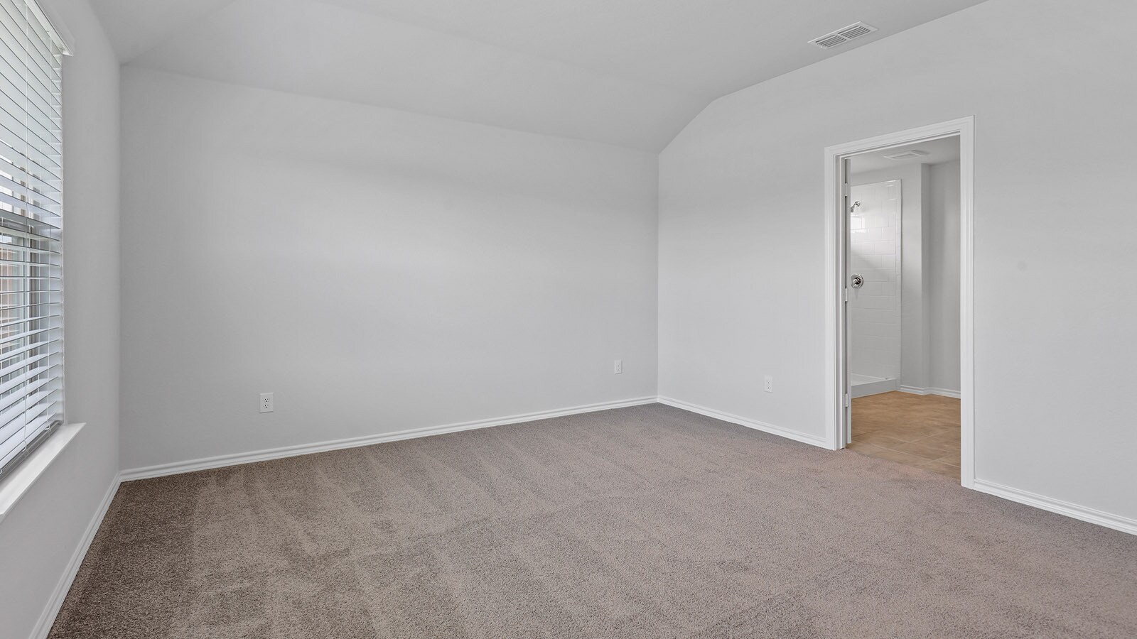 Building Photo - 9425 Mountain Pass Dr