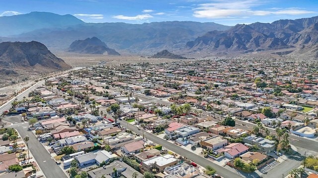 Building Photo - 54052 Avenida Martinez