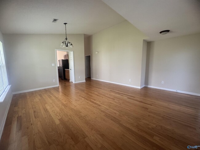 Building Photo - 135 Bremerton Dr SW