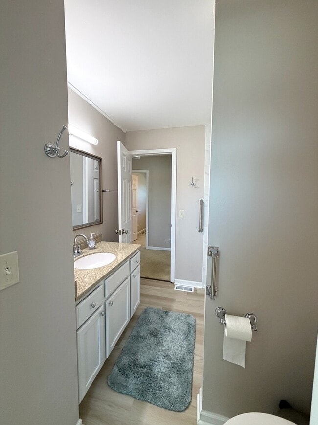 Building Photo - 169 Pebble Creek Trail