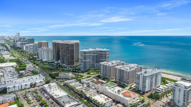 Building Photo - 9559 Collins Ave