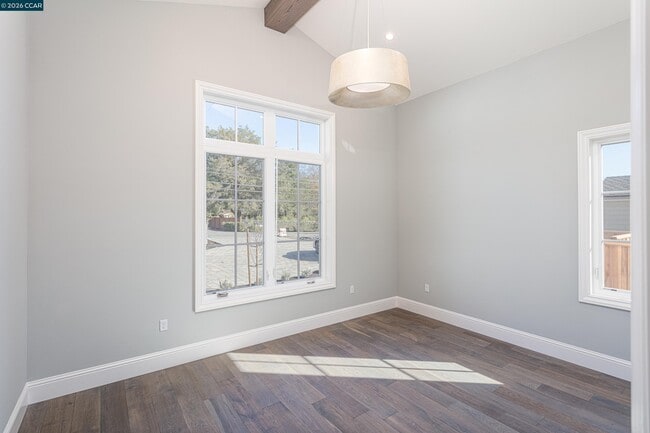 Building Photo - 1369 Reliez Valley Rd