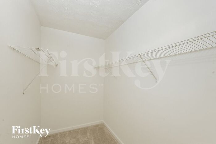 Building Photo - 6770 Bent Creek Dr