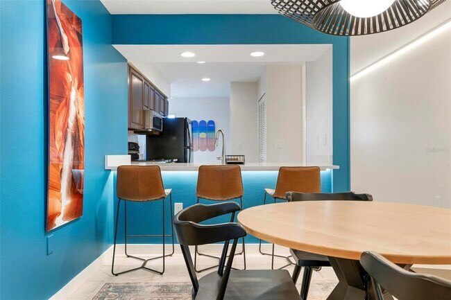 Building Photo - 5797 Avista Dr