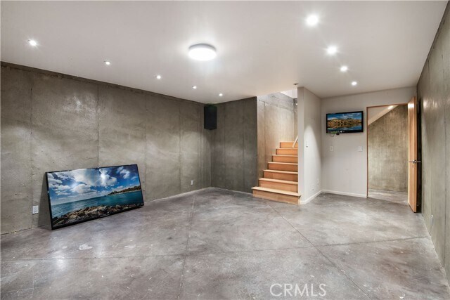 Building Photo - 2913 Winlock Rd