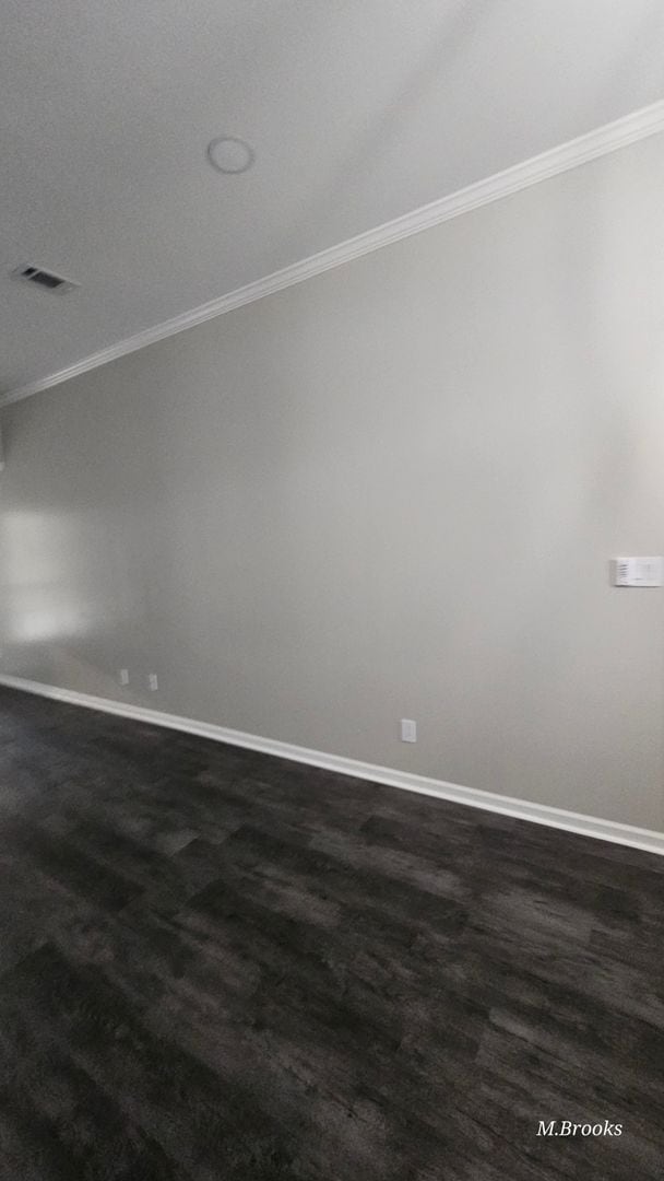 Building Photo - Country living but conveniently located in Kingsgate S/D in North Lowndes County near Moody AFB.