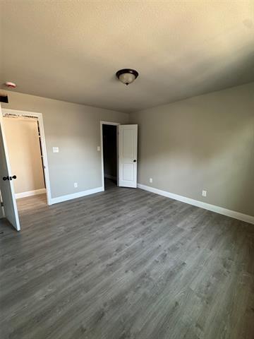 Building Photo - 614 Londonderry Ln