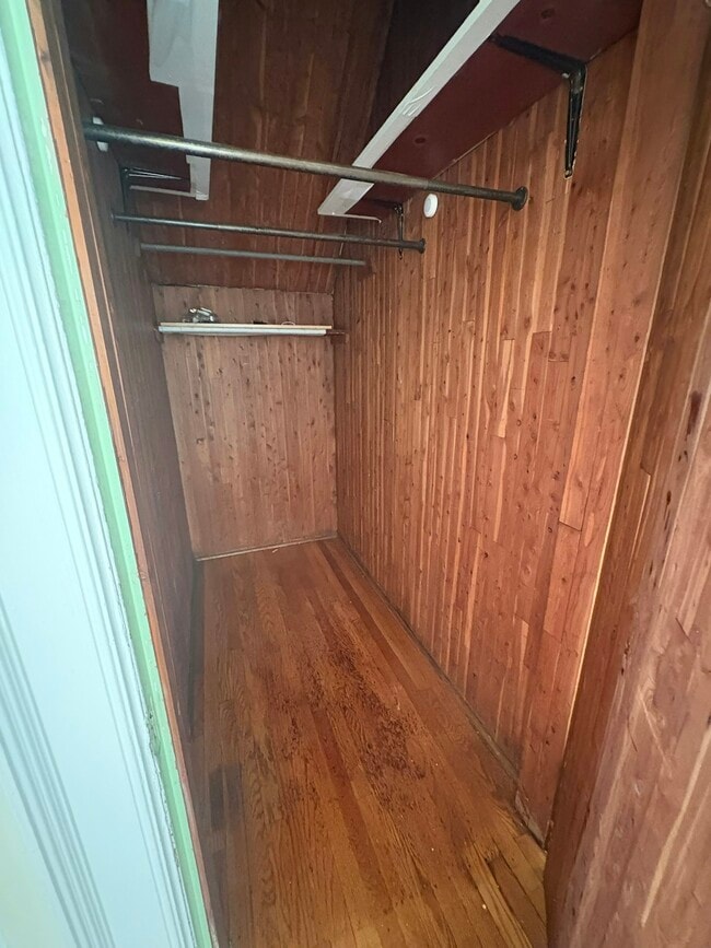 Building Photo - 509 Monroe Ave