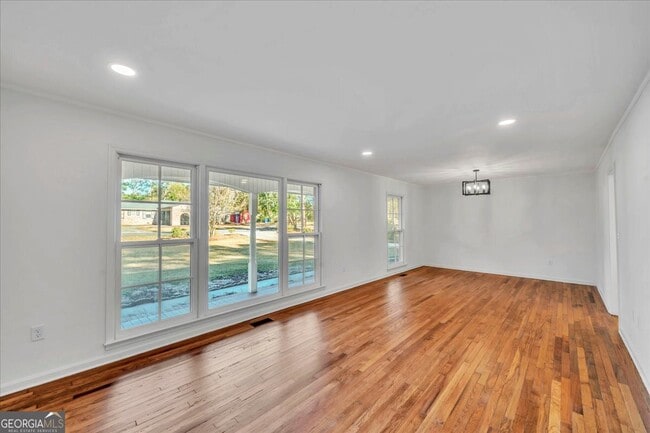 Building Photo - 1806 Knox St