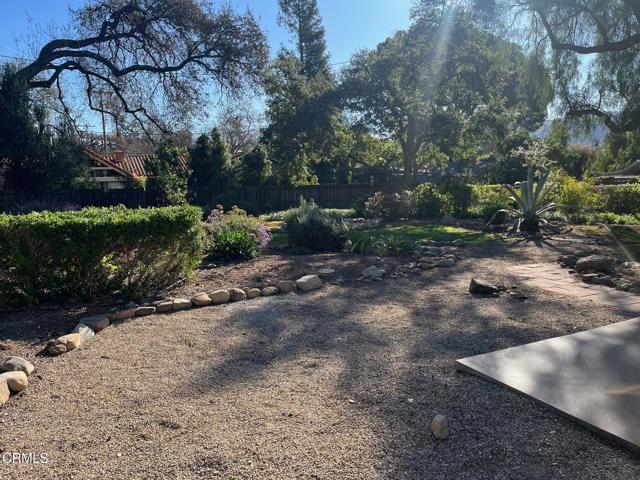 Building Photo - 1208 N Montgomery St