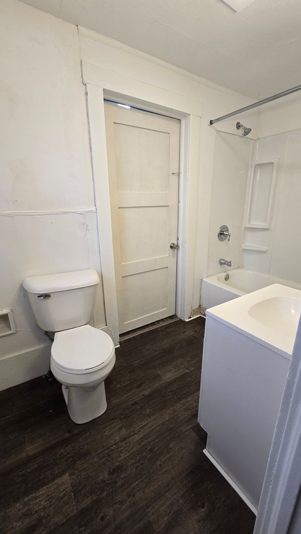 Building Photo - 3 Bed - 2 Bath Home, Muncie's North Side!