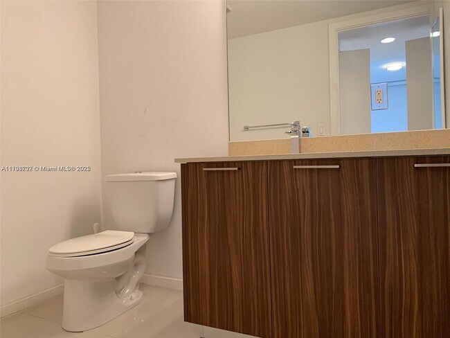 Building Photo - 5252 NW 85th Ave