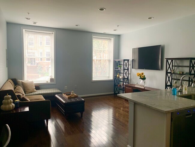 Primary Photo - 1845 Kalorama Rd NW