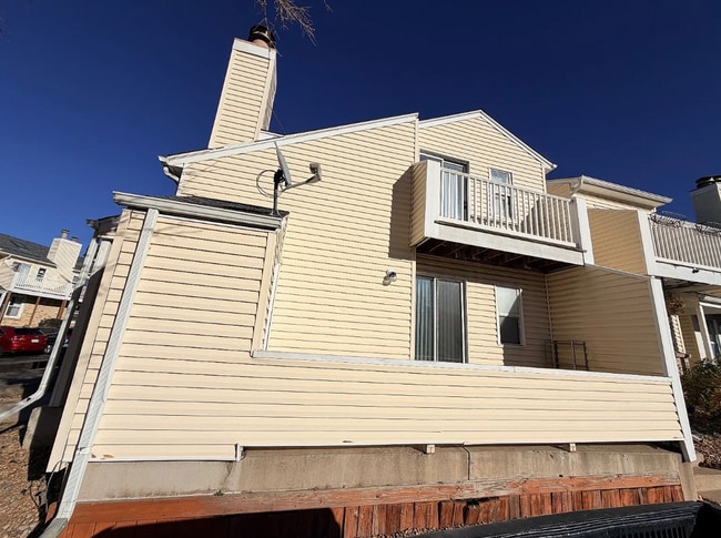 Building Photo - 17132 E Ford Dr