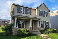 Building Photo - 9412 Briar Haven Dr
