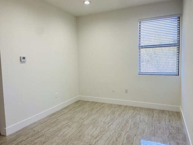 Building Photo - 269 Bella Sol Way