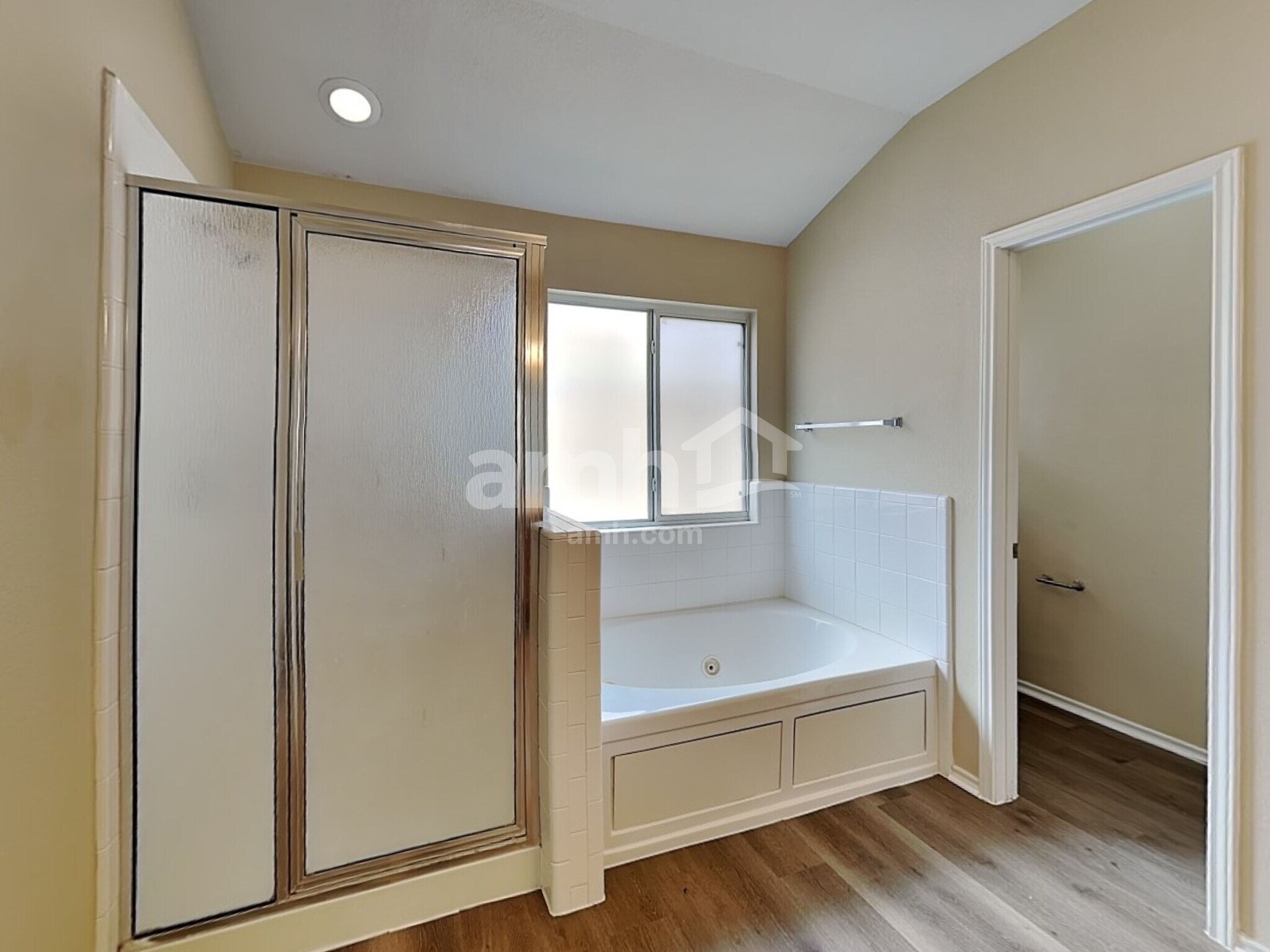 Building Photo - 23007 Airedale Ln