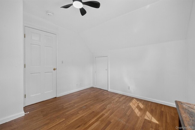 Building Photo - 72 Bayard St