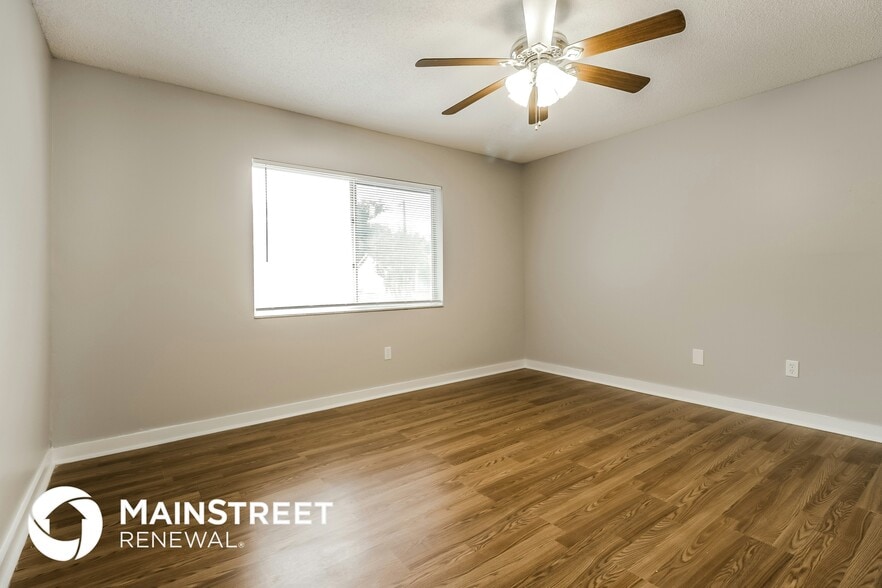 Building Photo - 97 Champlain Dr