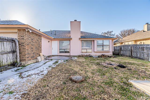 Building Photo - 2606 Hollow Bend